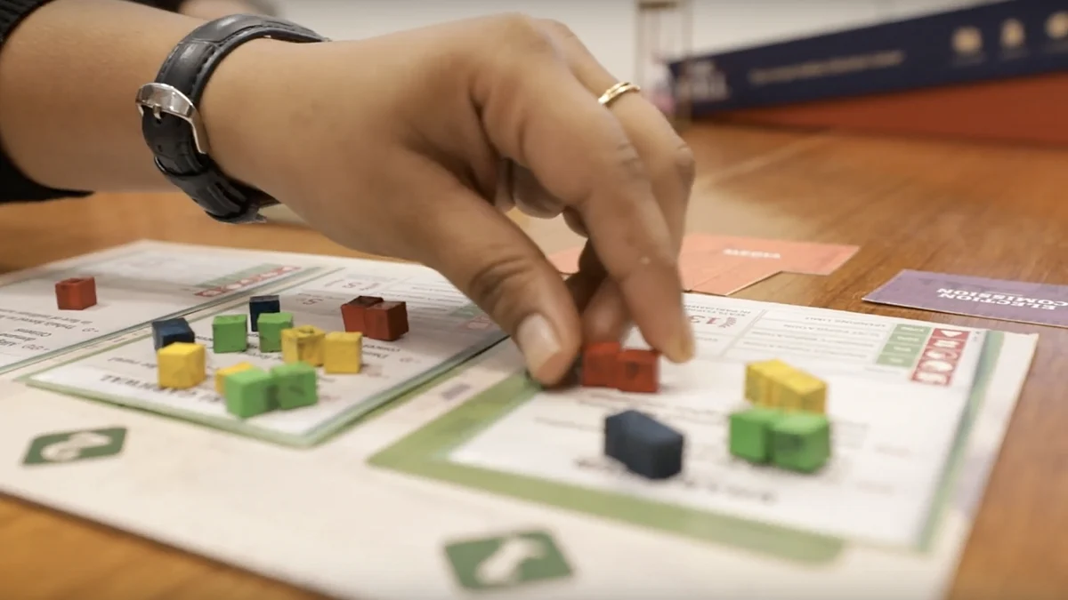 Here’s a board game on the Indian elections.