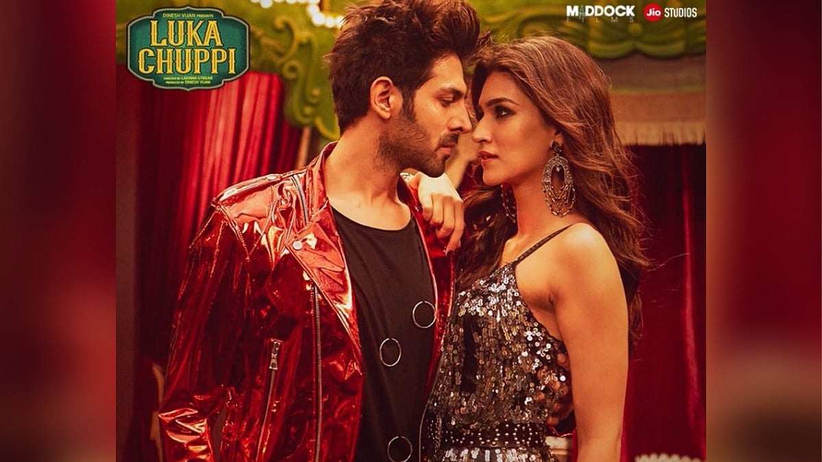 Kartik and Kriti in <i>Luka Chuppi</i>.