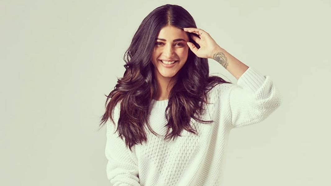 Shruti Haasan might play a pivotal role in biopic on freedom fighter Narasimha Rao from Uyyalawada, Kurnool.