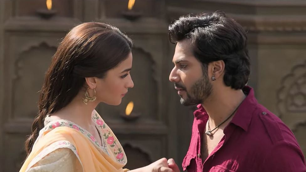 Alia Bhatt and Varun Dhawan in <i>Kalank.&nbsp;</i>
