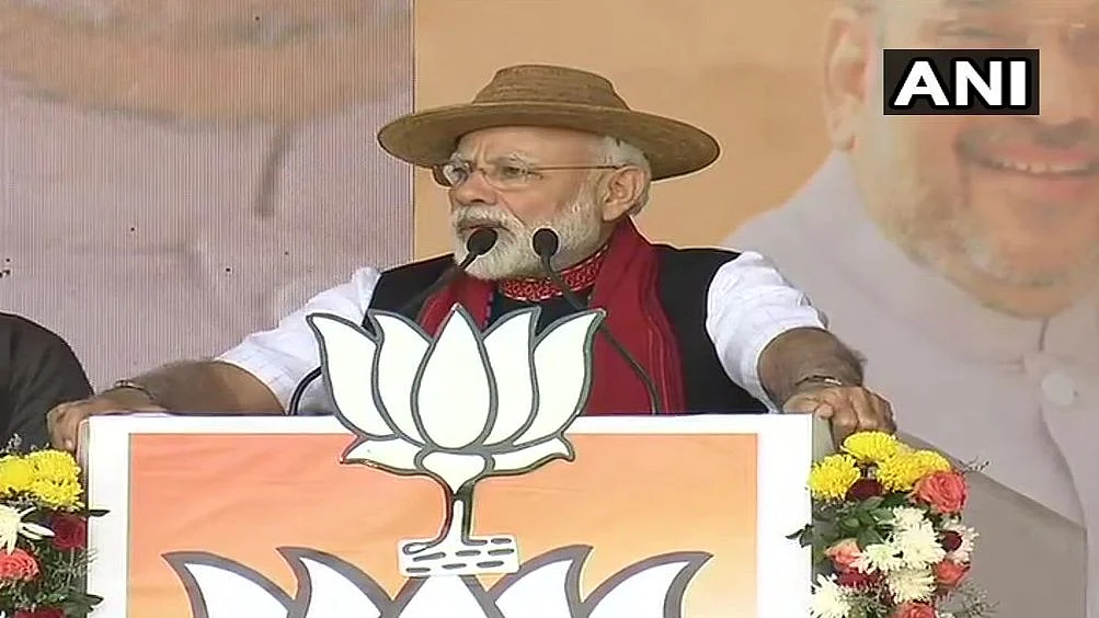 A day after the Congress party released its manifesto for the Lok Sabha elections 2019, Narendra Modi severely criticised it calling it ‘fake and corrupt’. &nbsp;