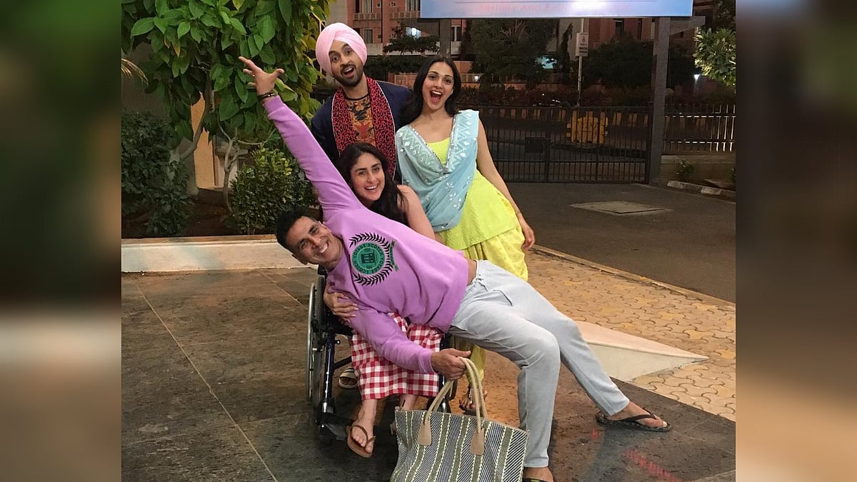Kareena Kapoor, Akshay Kumar, Diljit Dosanjh and Kiara Advani on the set of <i>Good News</i>.