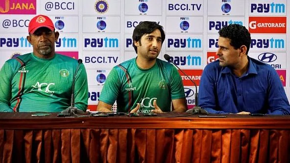 Afghanistan qualified for World Cup 2019 under the coach ship of Phil Simmons (left).