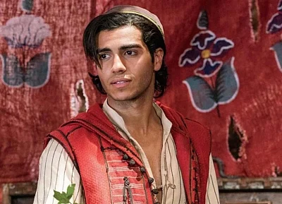 Mena Massoud.