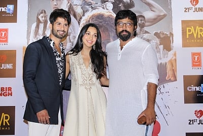 Mumbai: Director Sandeep Vanga with actors Shahid Kapoor and Kiara Advani at the trailer launch of their upcoming film "Kabir Singh" in Mumbai, on May 13, 2019. (Photo: IANS)