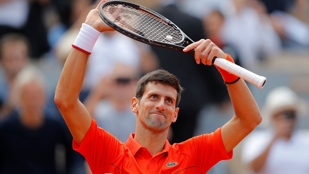 Novak Djokovic beat Alexander Zverev 7-5, 6-2, 6-2.