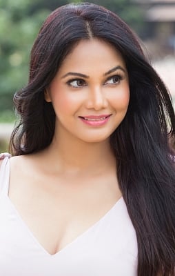 Actress Rupali Suri.
