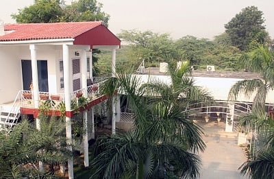 New Delhi: The South Delhi farmhouse where Mala Lakhani, 53, who operated the Tulsi Creations boutique in Green Park and stayed in Vasant Kunj Enclave, was found dead along with her domestic help, Bahadur, 50; in New Delhi on Nov 15, 2018. (Photo: IANS)