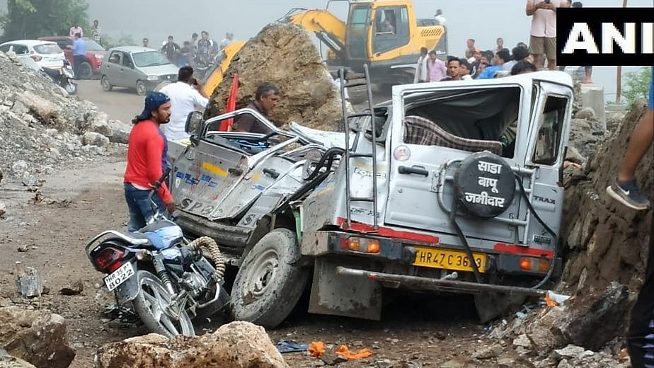 Three of the deceased Kanwariyas were from Haryana and they were travelling in the Tata Sumo.