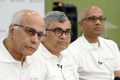 Bengaluru: Mindtree Co-founder Subroto Bagchi, Executive Chairman Krishnakumar Natarajan and CEO, MD and Executive Director Rostow Ravanan during a press conference in Bengaluru, on March 19, 2019. (Photo: IANS)