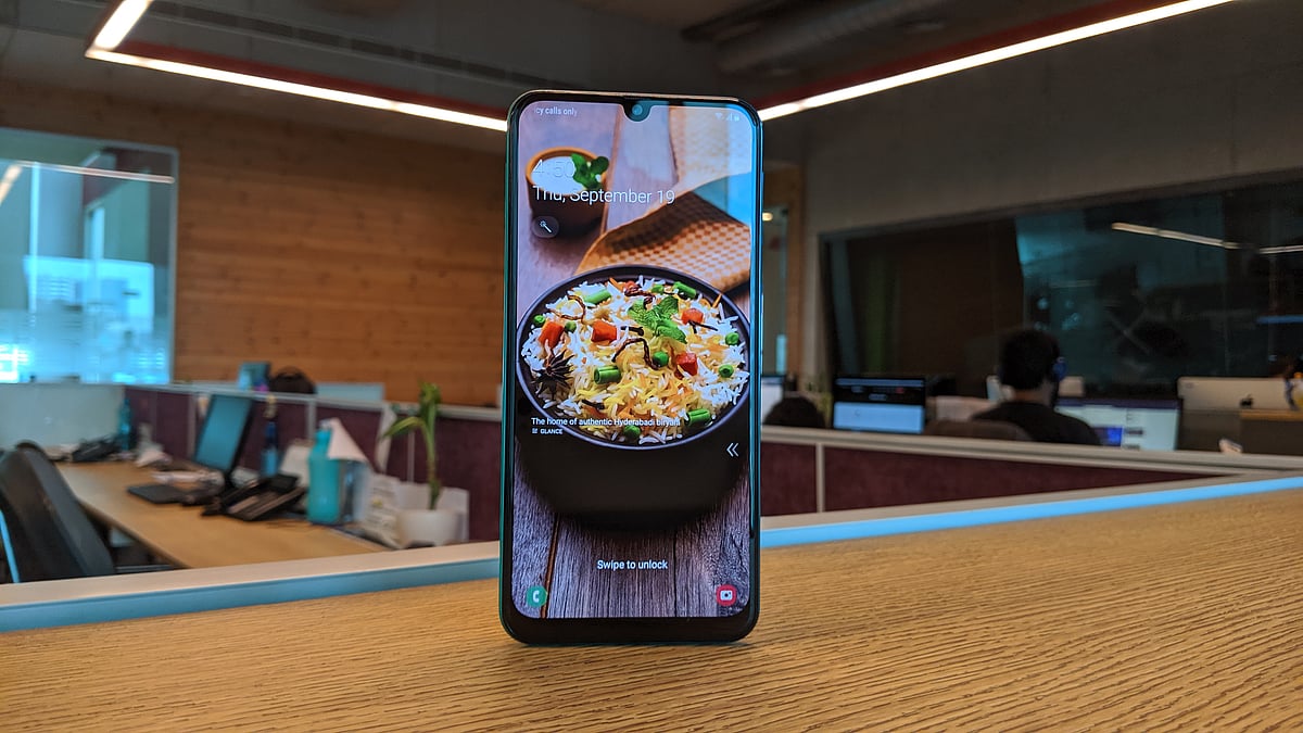 The Samsung M30s comes with a 6,000mAh battery.