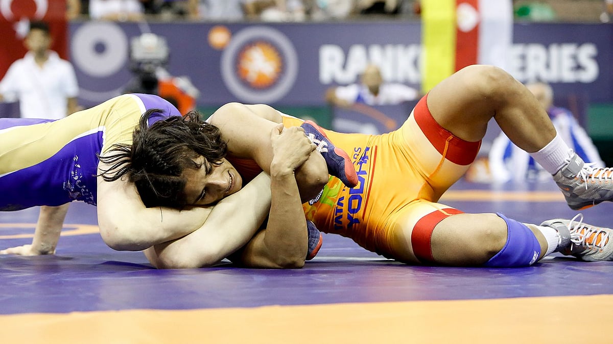 India’s biggest medal hope Vinesh Phogat defeated Olympic bronze medallist Sofia Mattsson in her opening bout at the World Championships.