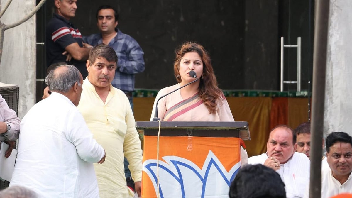 Tik Tok star Sonali Phogat has filed a police complaint against her sister and brother-in-law.