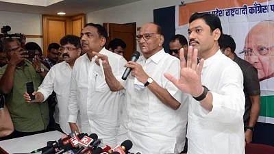 Mumbai: NCP president Sharad Pawar addresses a press conference in Mumbai on Sep 25, 2019.