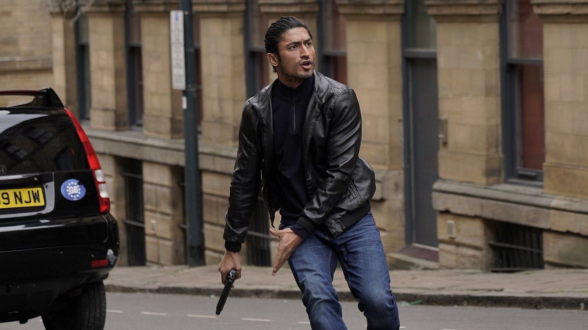 Vidyut Jammwal in a still from <i>Commando 3</i>.
