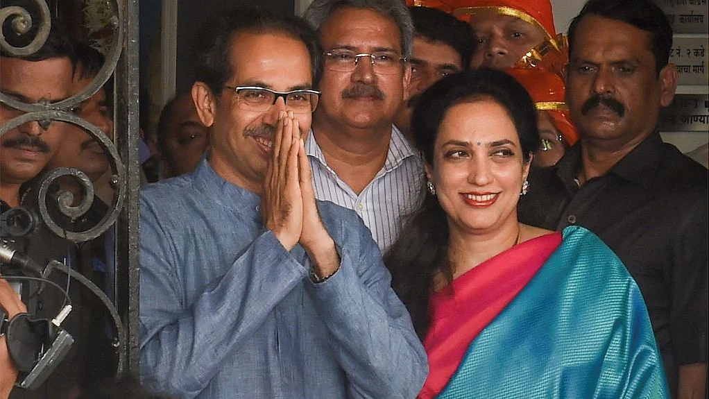 Shiv Sena Chief Uddhav Thackeray and his wife Rashmi Thackeray.&nbsp;