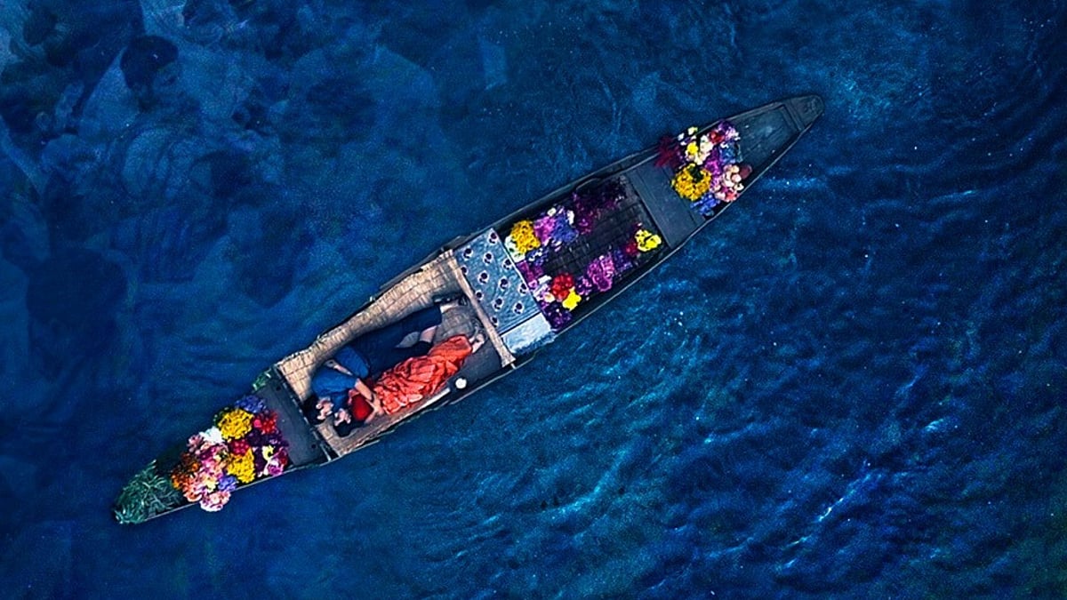 A poster for <i>Shikara</i>.