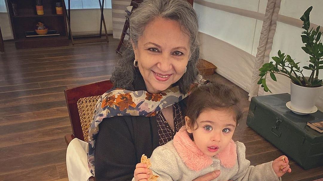 Sharmila Tagore celebrates birthday with granddaughter Inaaya Naumi. 