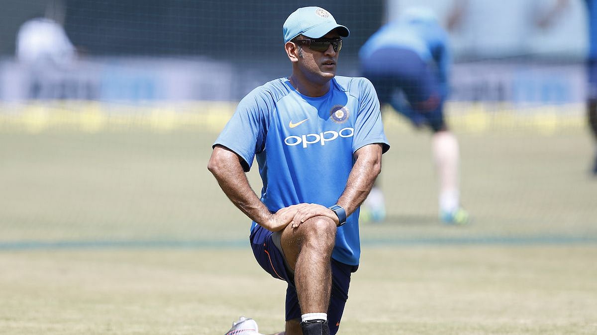 Mahendra Singh Dhoni began practicing with the Jharkhand Ranji Trophy squad on Thursday, 16 January amid fresh speculation on his future.
