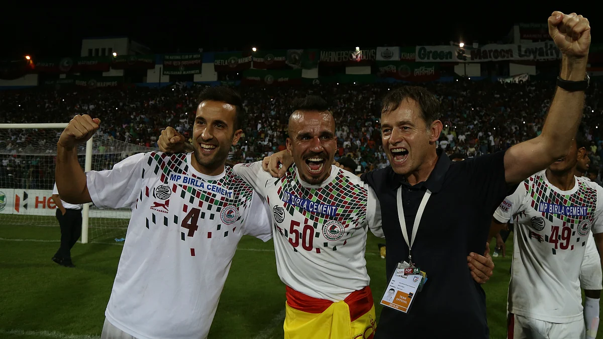Kibu Vicuna (right) helped Mohun Bagan secure their second I-League title with four rounds to spare.