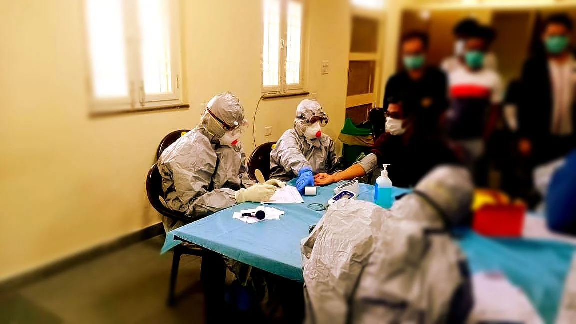 The Quint speaks to the doctors about the challenges they are facing. Doctors say they might face paucity of personal protective suits.