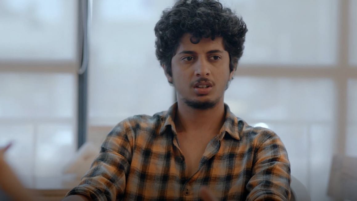 Girlfriend Chor is streaming on MX Player.