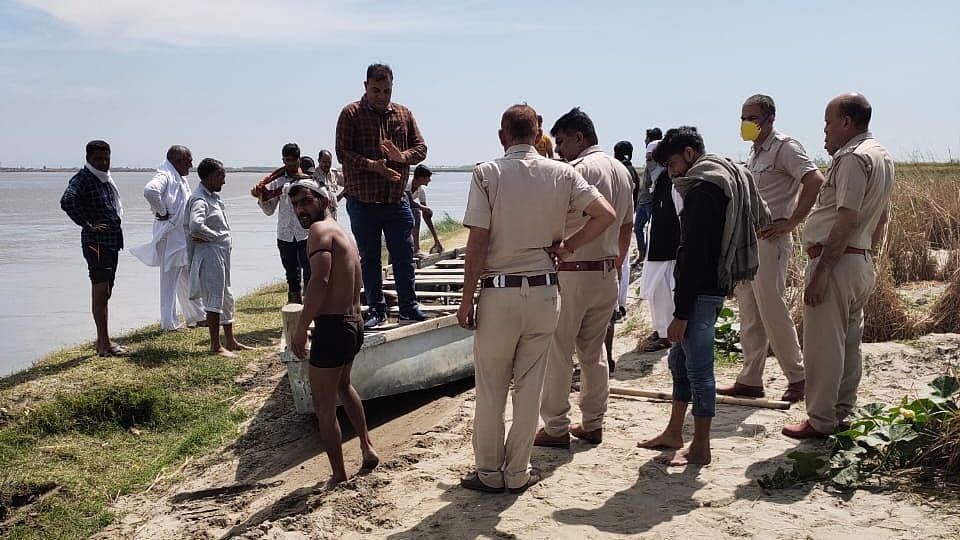 Uttar Pradesh government has begun bringing back state’s native workers stranded elsewhere in the country amid the COVID-19 lockdown.