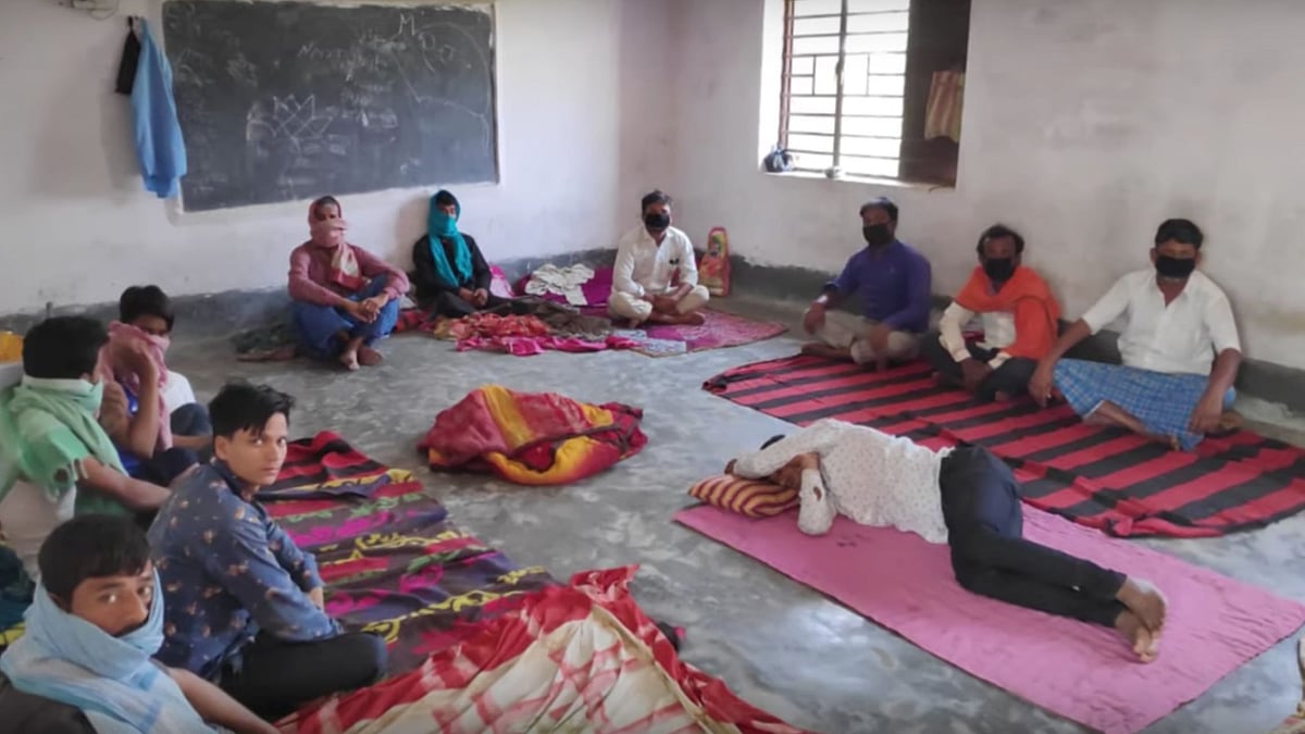 Migrant workers in Bihar are being quarantined in poorly equipped government schools that have been turned into isolation centres.