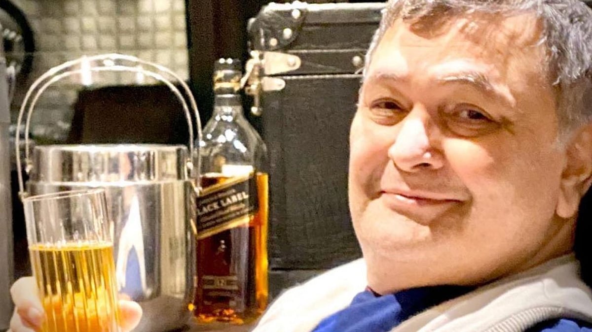 Neetu Kapoor shared this photo of Rishi Kapoor on her Instagram.