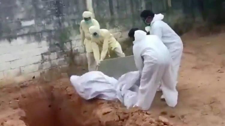 According to reports, the patient has been identified as a man hailing from Chennai who succumbed to COVID-19 in Puducherry. 