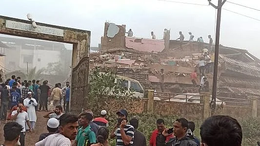 According to Maharashtra Minister Aditi S Tatkare, 15 people have been rescued till now.