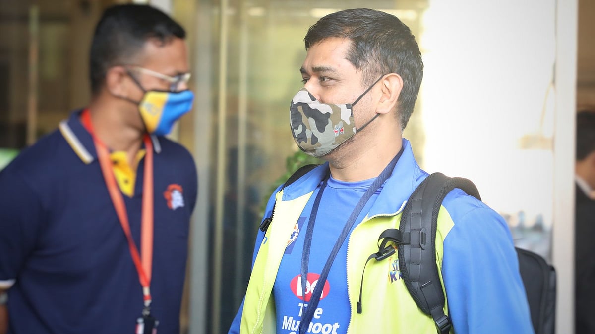 Chennai Super Kings arrive in Abu Dhabi for the first game.