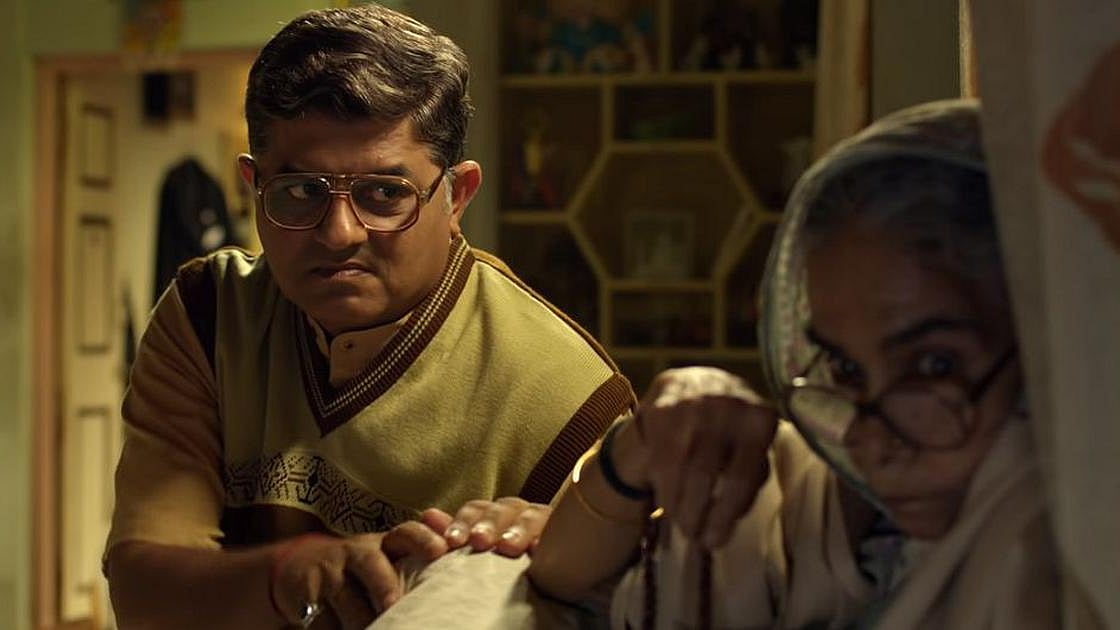 Gajraj Rao extends help to Surekha Sikri, who is admitted in a hospital after suffering a brain stroke. 