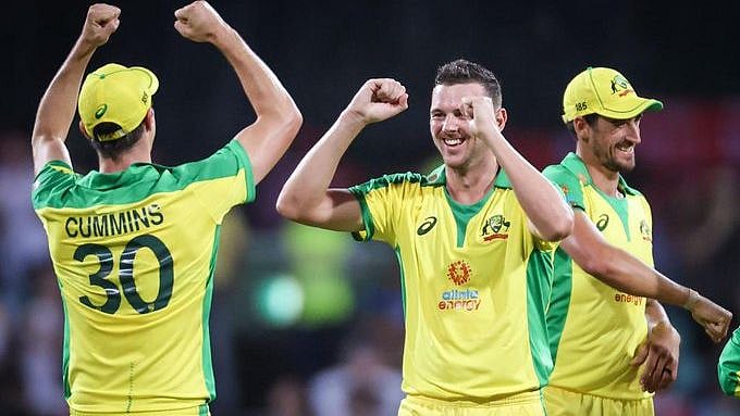 Steve Smith scored a century as Australia won the first ODI against India in Sydney.&nbsp;