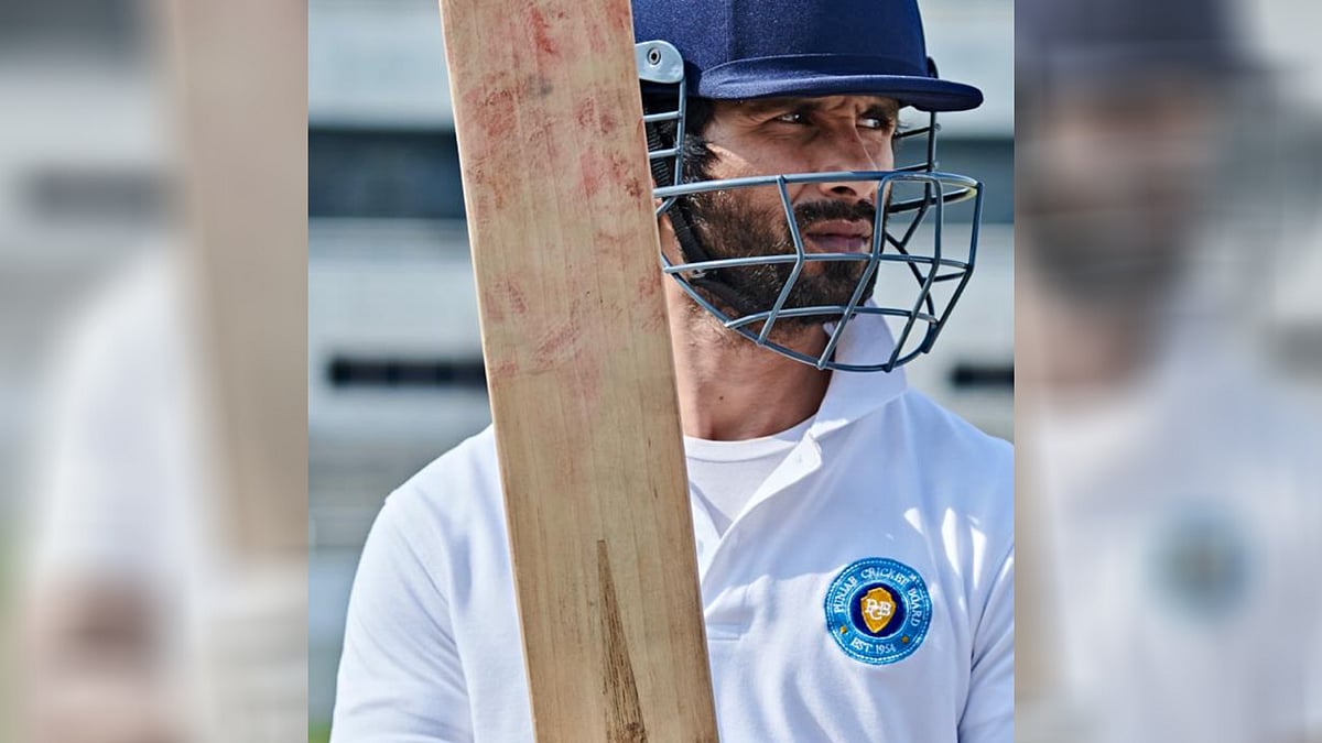 Shahid Kapoor's sports drama <i>Jersey</i> releases on Diwali.