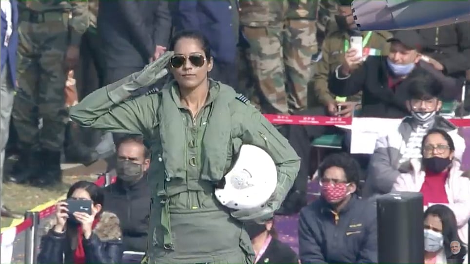 Scripting history, she was the first woman fighter pilot to be part of Air Force contingent. 