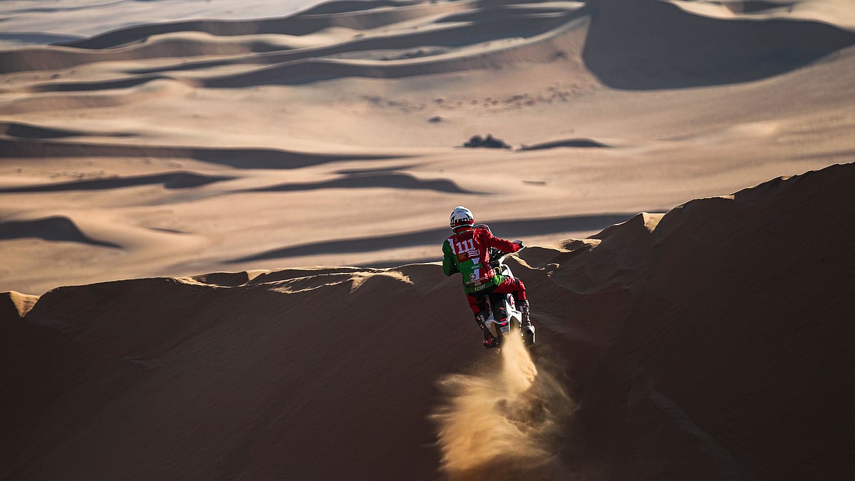 Pierre Cherpin has died five days after crashing during the seventh stage of the Dakar rally, organisers said.