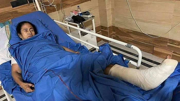 West Bengal Chief Minister Mamata Banerjee admitted at SSKM hospital after suffering injuries during her Nandigram visit on Wednesday, 10 March.