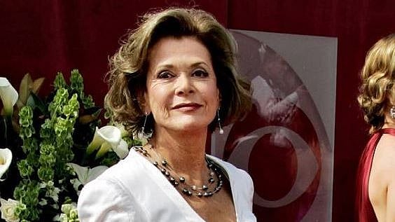 <div class="paragraphs"><p>Actor Jessica Walter</p></div>