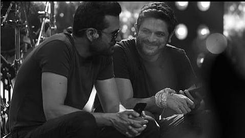 <div class="paragraphs"><p>Band 'Strings' disbanded after 33 years</p></div>