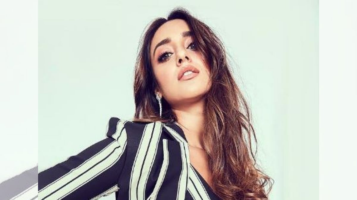 <div class="paragraphs"><p>Actor Ileana D'Cruz</p></div>