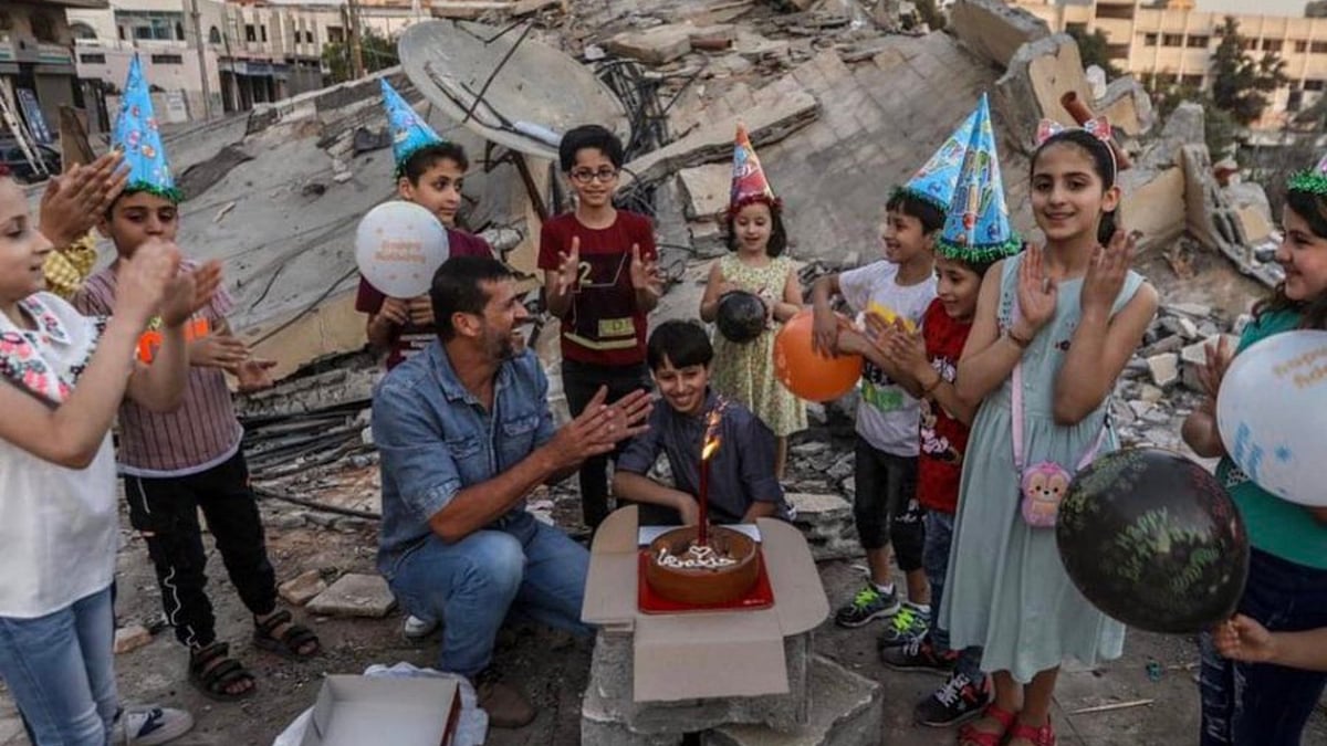 <div class="paragraphs"><p>Wishes Pour in for Gaza Boy Celebrating Birthday Amidst War Debris</p></div>
