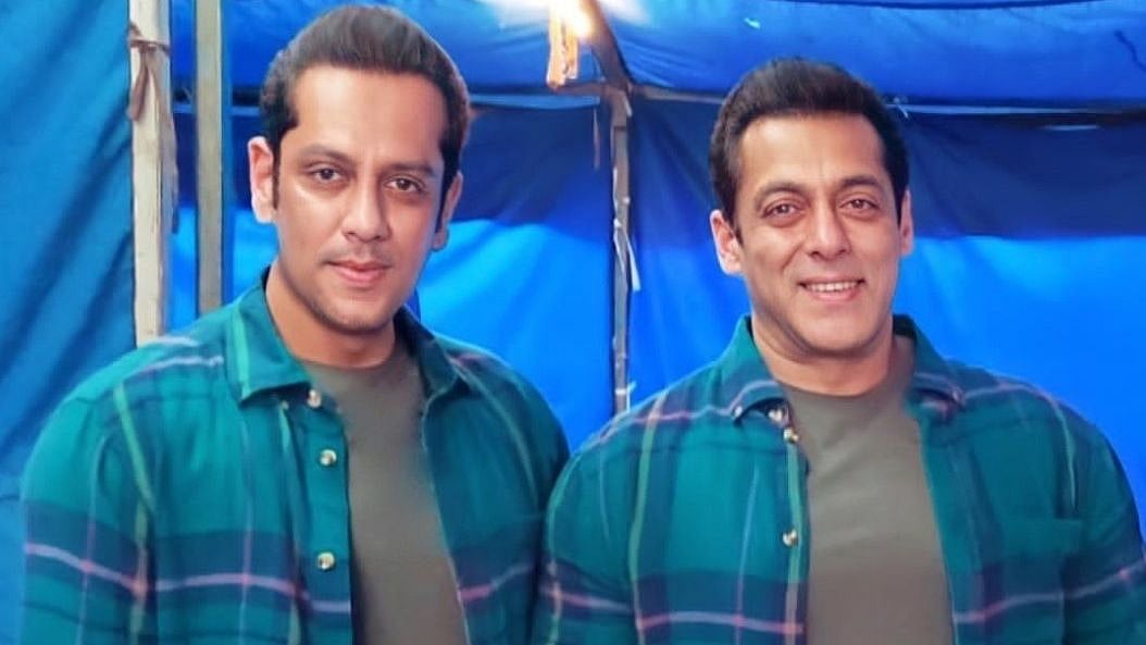 <div class="paragraphs"><p>Salman Khan with his body double Parvez Kazi.&nbsp;</p></div>