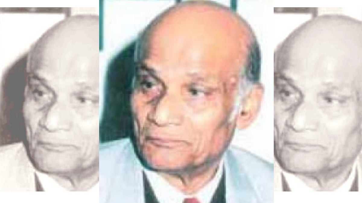 <div class="paragraphs"><p>Hindustani poet and lyricist Asad Bhopali</p></div>