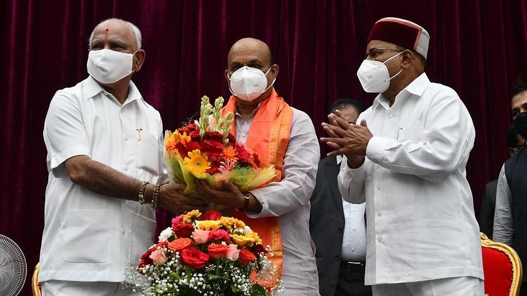 <div class="paragraphs"><p>Before taking oath, Basavaraj Bommai had met Yediyurappa as well as Union Minister Dharmendra Pradhan.</p></div>