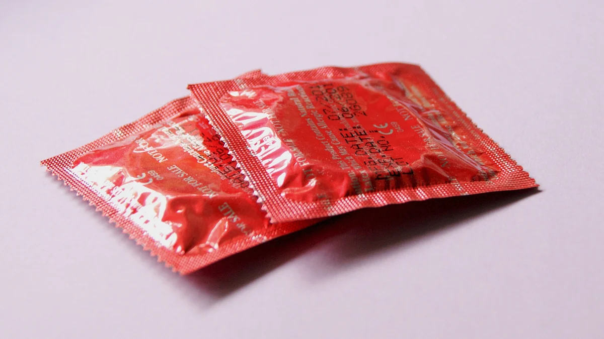 <div class="paragraphs"><p>Thailand is planning to distribute 95 million free condoms.</p></div>
