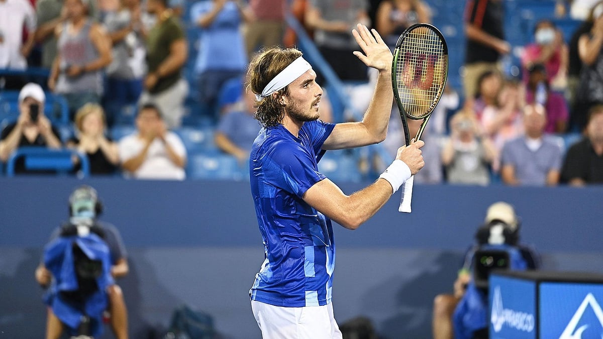 <div class="paragraphs"><p>Stefanos Tsitsipas celebrates after his win on Saturday</p></div>