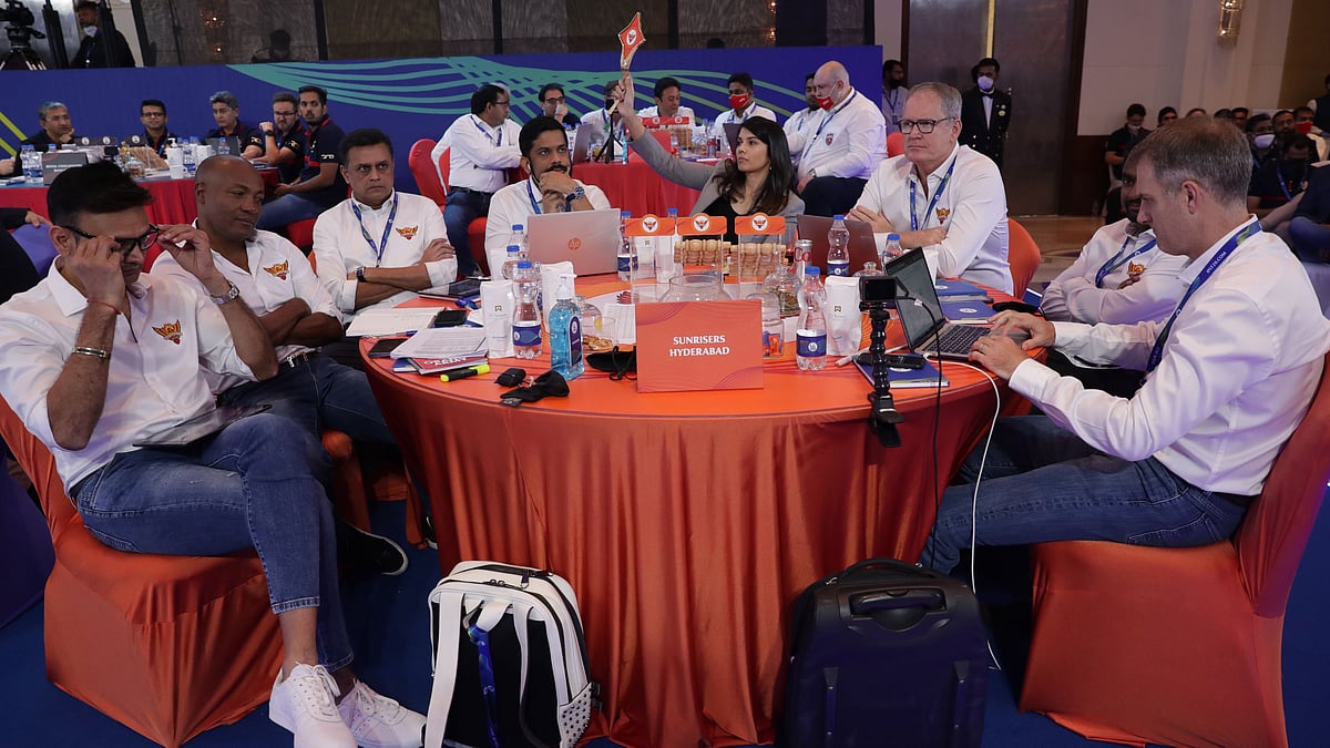 <div class="paragraphs"><p>IPL Auction: Tom Moody Director of Cricket Sunrisers Hyderabad, Kaviya Maran owner of Sunrisers Hyderabad and Shammi K CEO of Sunrisers Hyderabad with the team.&nbsp;</p></div>