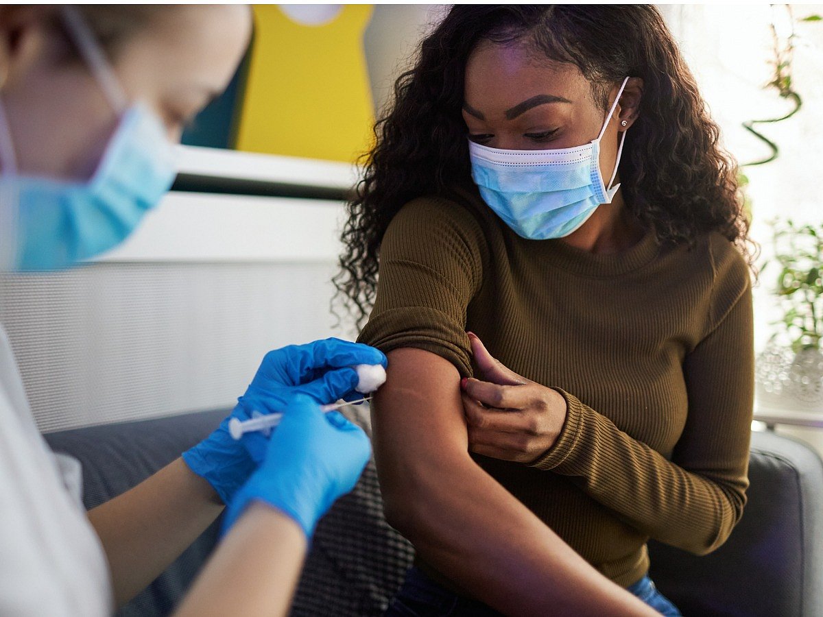 <div class="paragraphs"><p>National Vaccination day is celebrated on 16 March in India every year.</p></div>