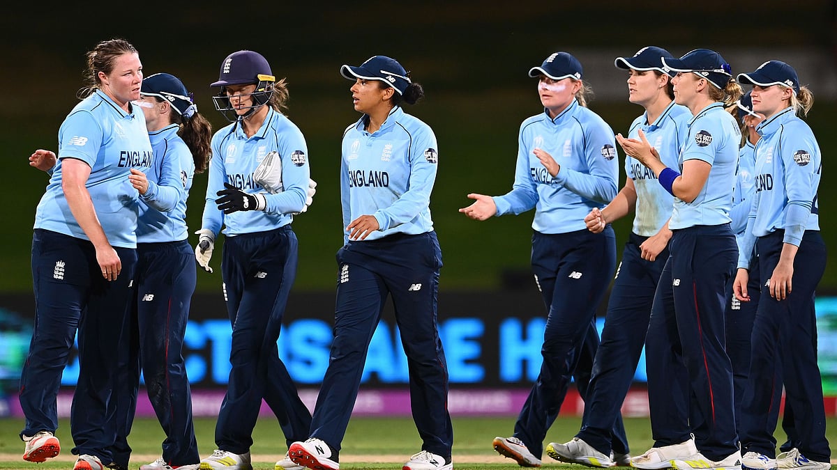 <div class="paragraphs"><p>Smriti Mandhana top-scored with 35.</p></div>
